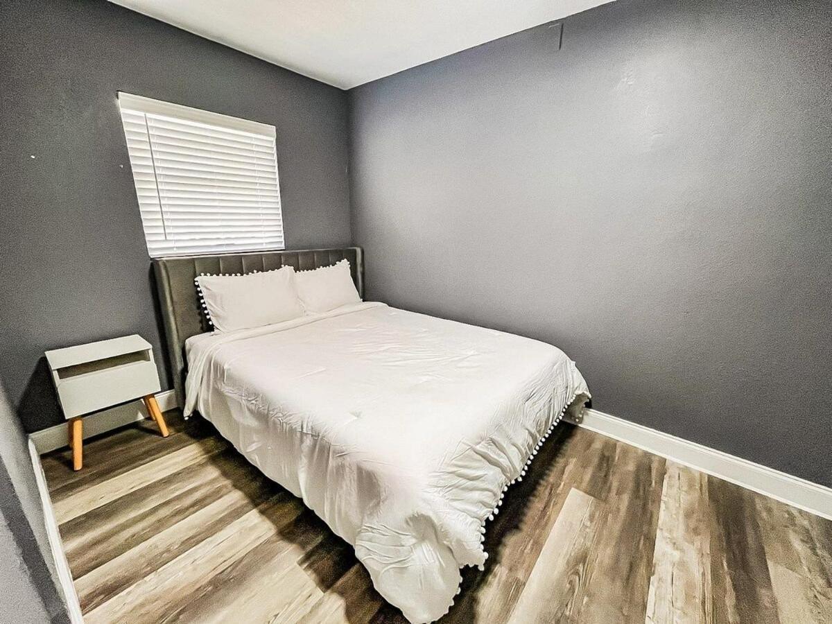 Stilysh 4/2 Bd Near Adv Island Busch Gardens Holiday home *